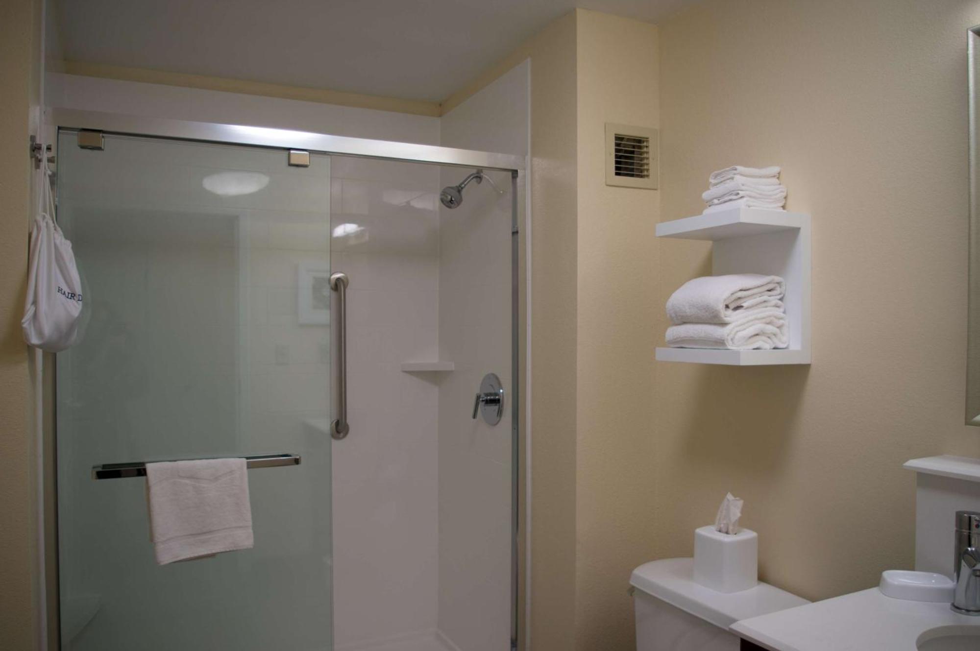 Hampton Inn St. Louis-Честерфилд Экстерьер фото